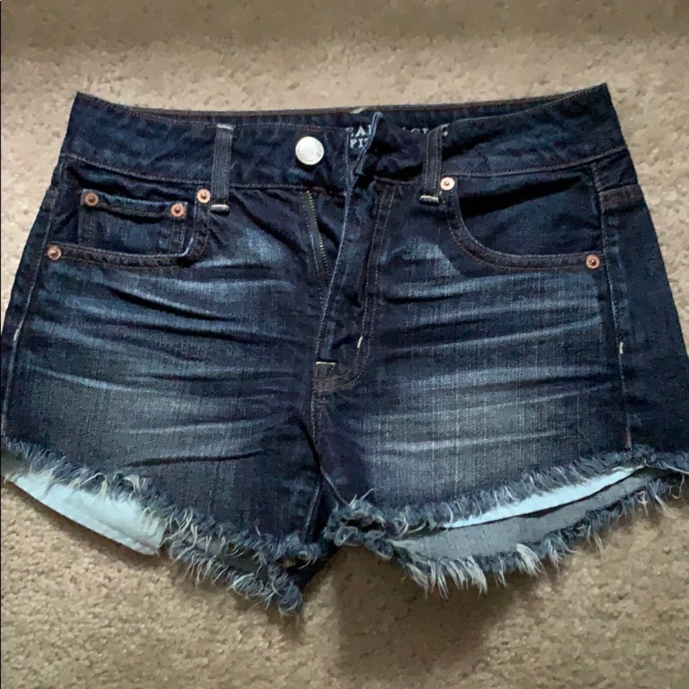 American Eagle Size 2 HI-RISE FESTIVAL jean shorts